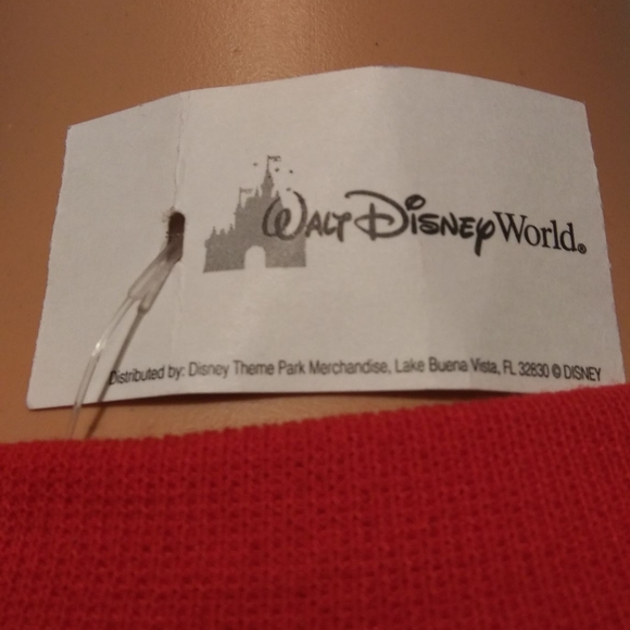 Disney World 2007 Christmas Sweatshirt Medium NWT - Picture 4 of 5